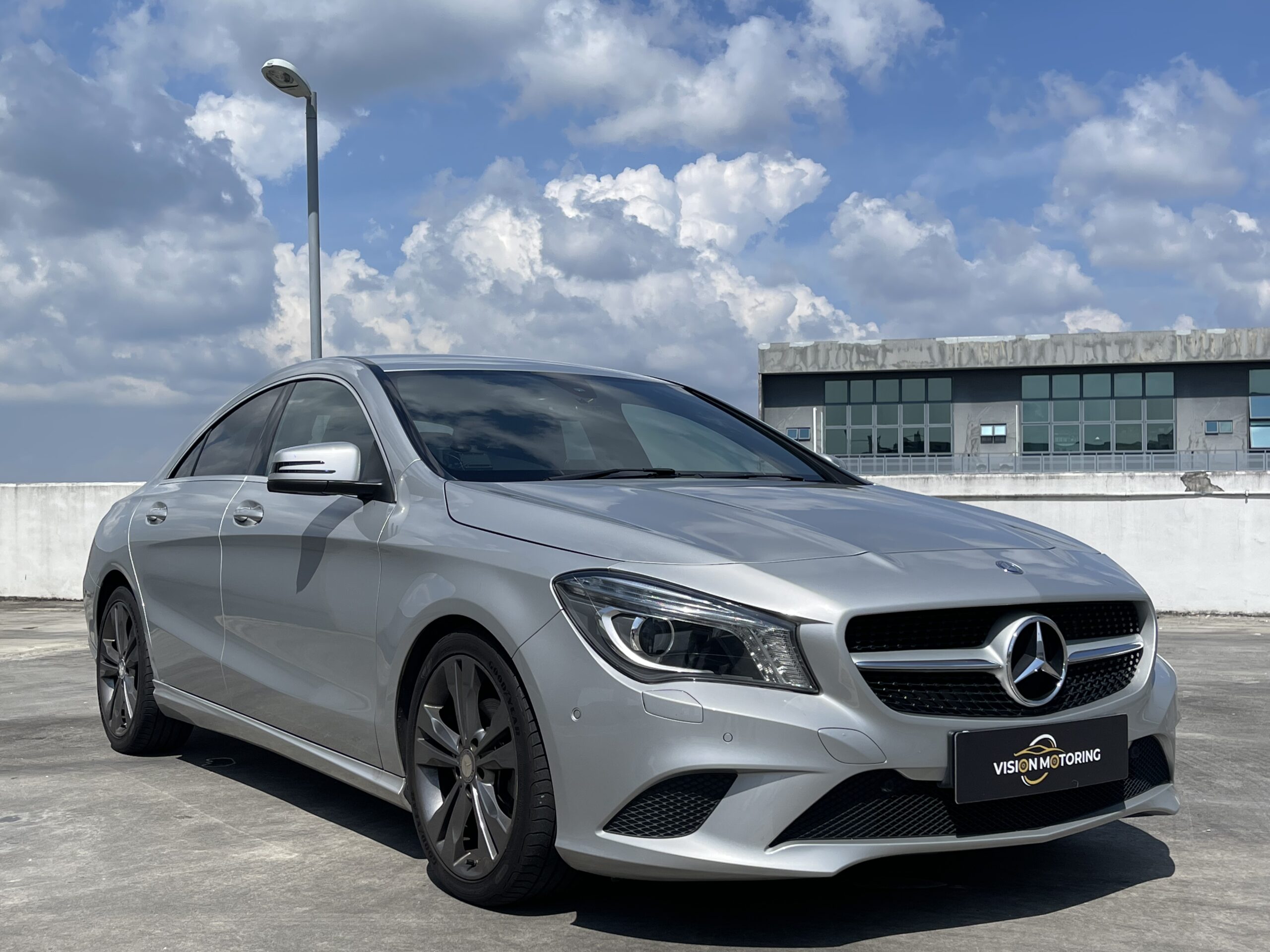Mercedes-Benz CLA-Class CLA180