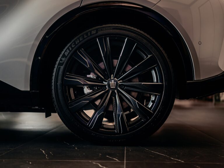 Toyota Crown Sport 2.5Z Hybrid