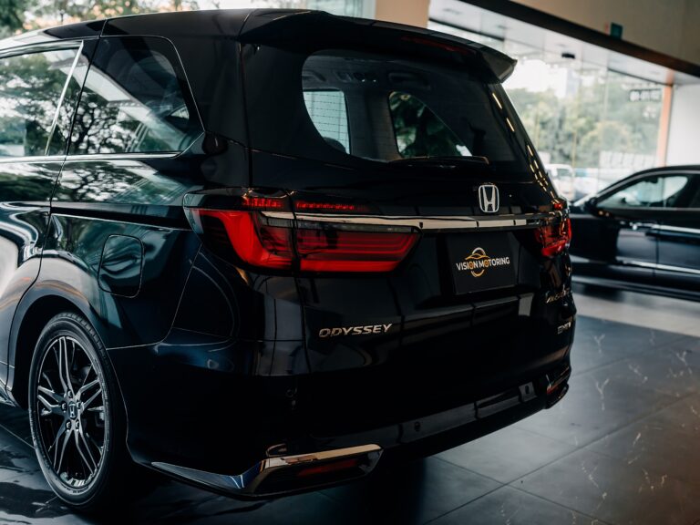 Honda Odyssey 2.0 Absolute EX Hybrid e:HEV