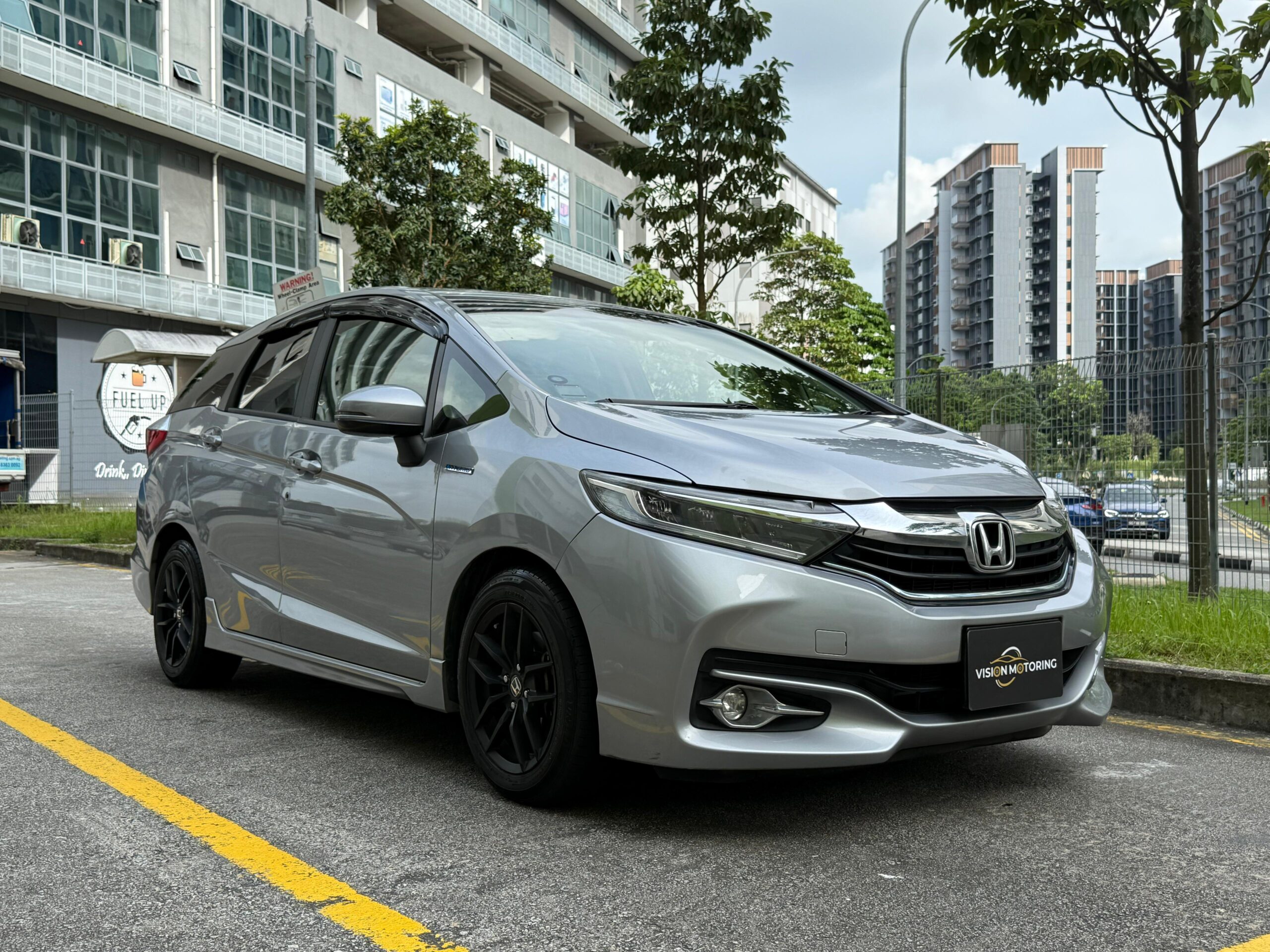 Honda Shuttle Hybrid 1.5A