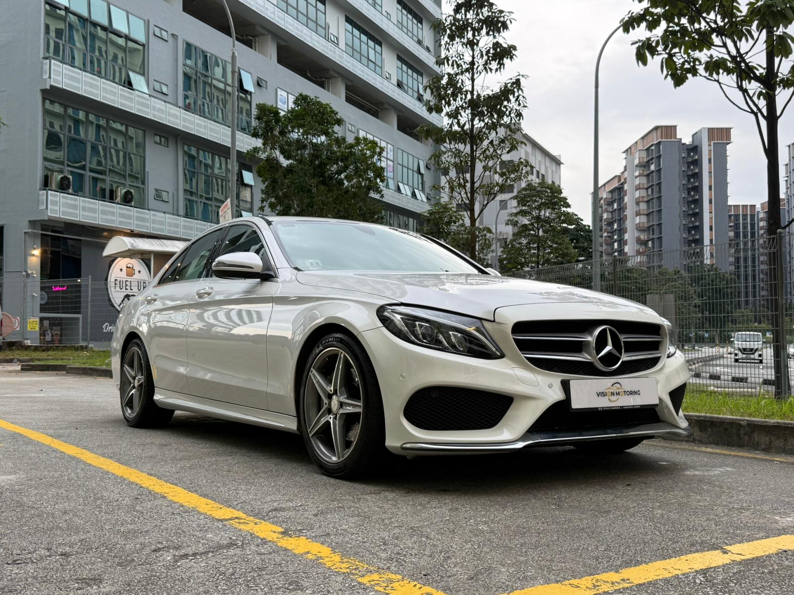 Mercedes-Benz C-Class C200 AMG Line