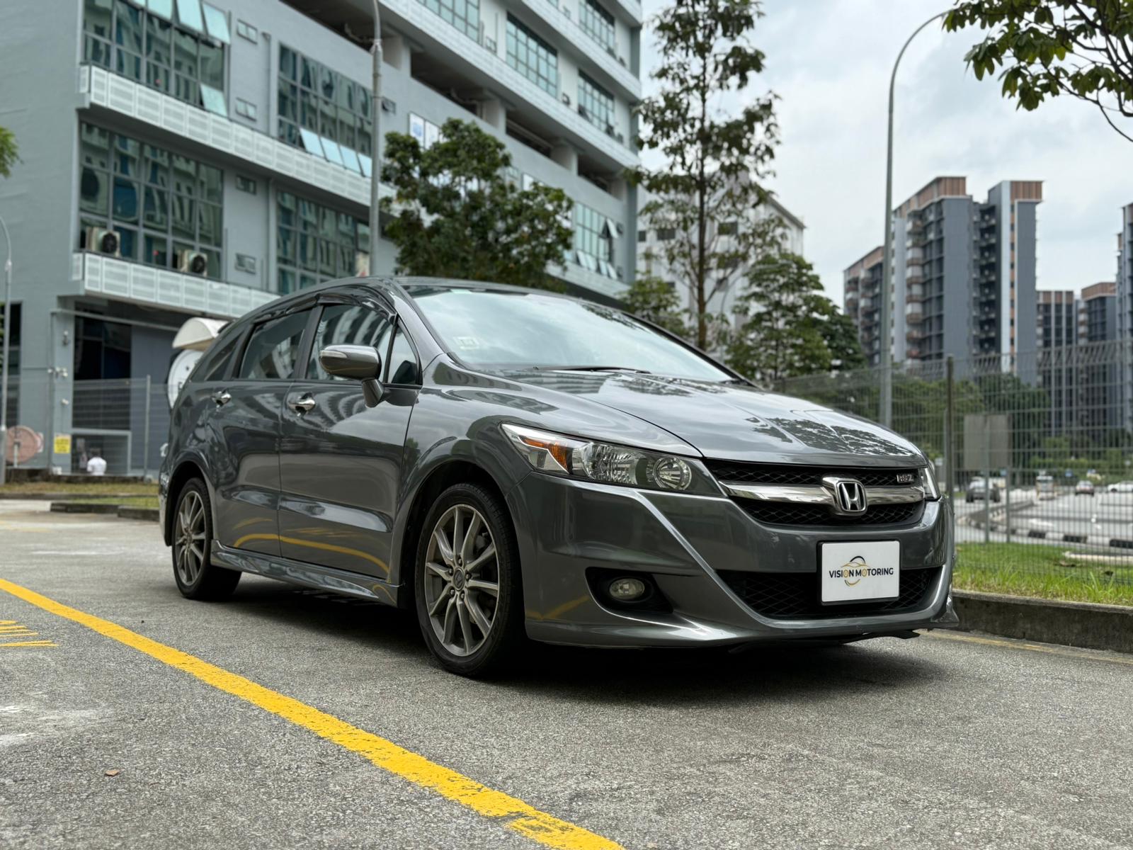 Honda Stream 1.8A RSZ