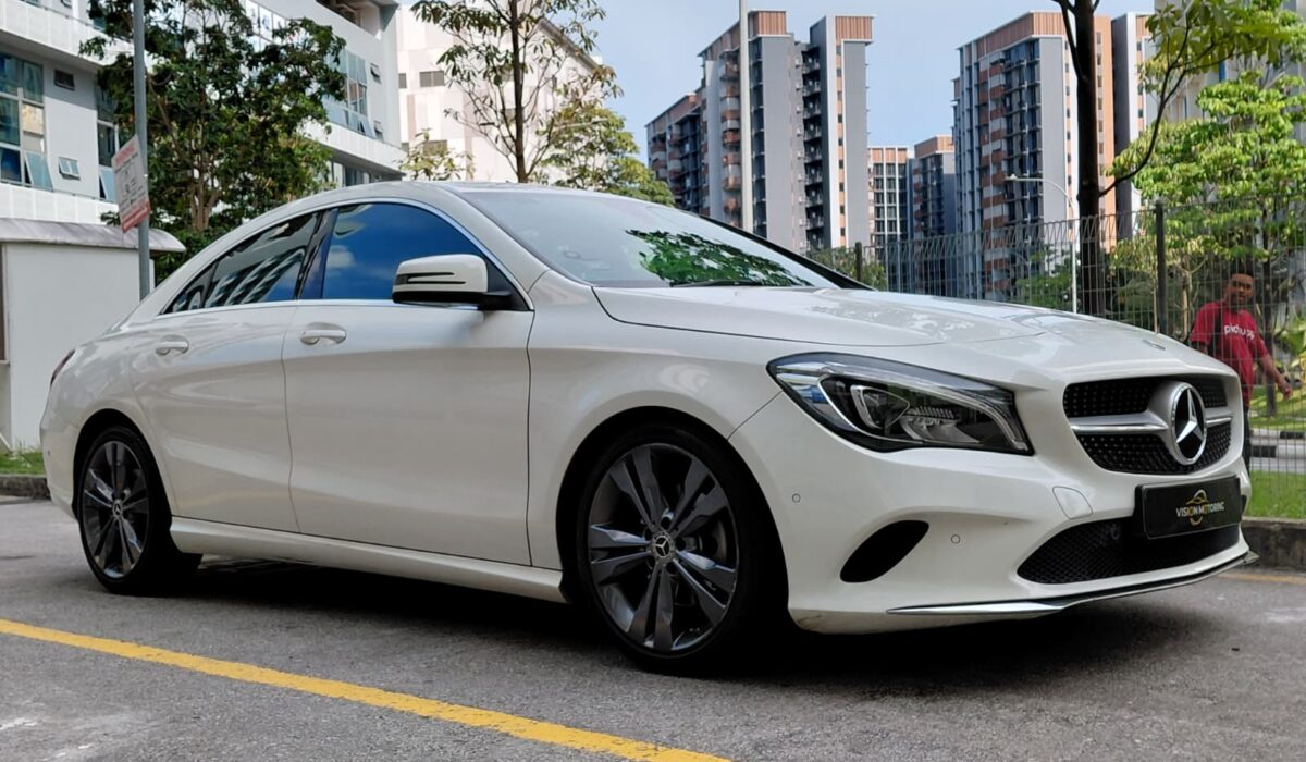 Mercedes-Benz CLA-Class CLA180 Urban