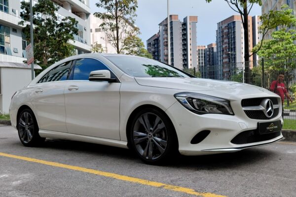 Mercedes-Benz CLA-Class CLA180 Urban