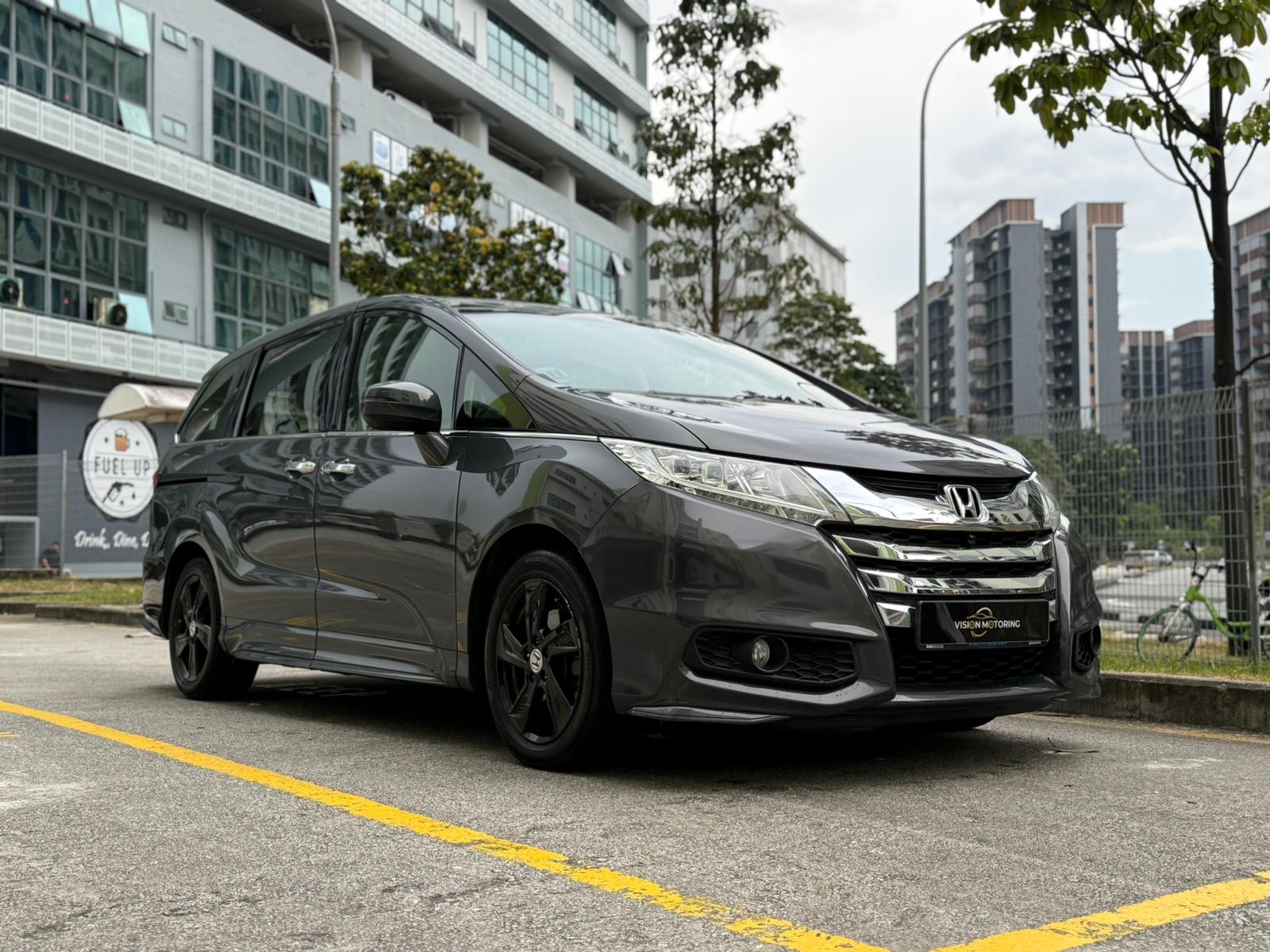 Honda Odyssey 2.4A EXV-S Sunroof (New 10-yr COE)