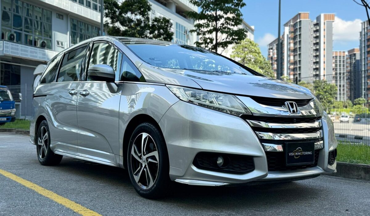 Honda Odyssey 2.4A EXV-S Sunroof