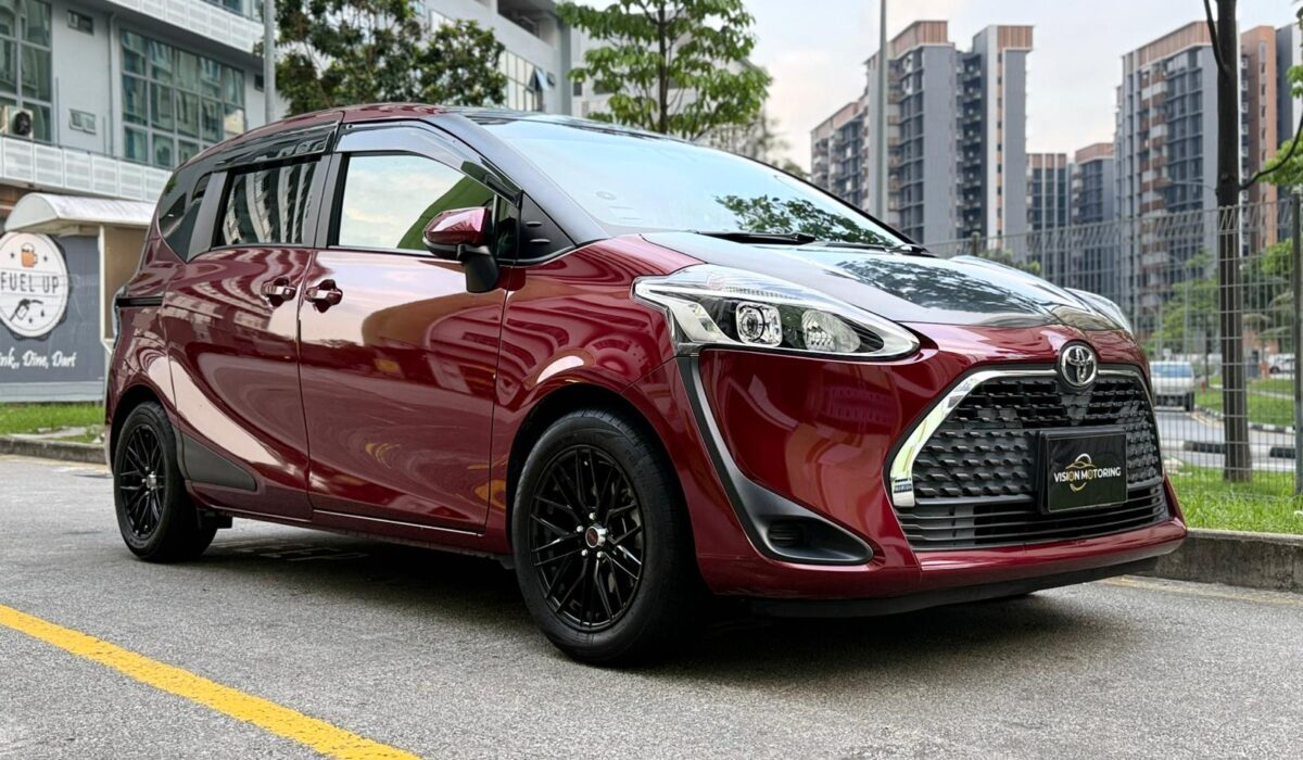 Toyota Sienta 1.5A G