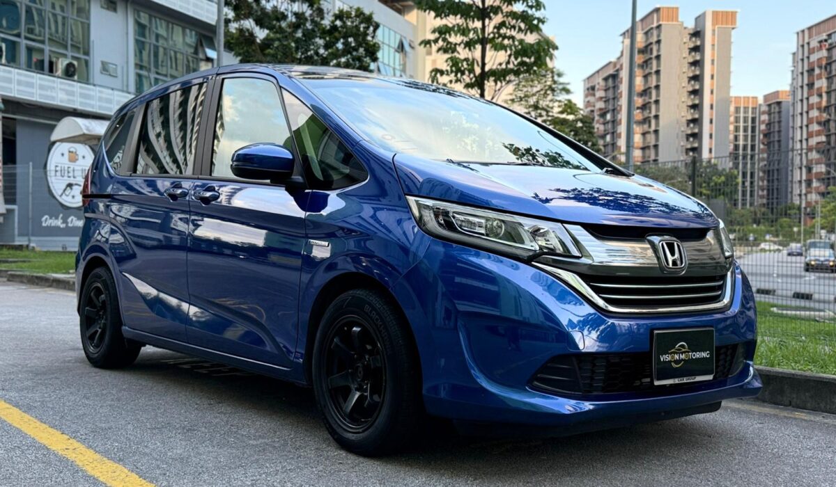 Honda Freed Hybrid 1.5A G 7-Seater