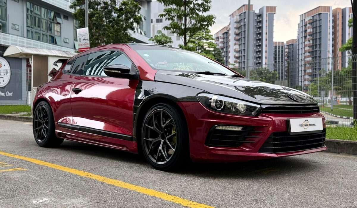Volkswagen Scirocco 2.0A TSI Sunroof
