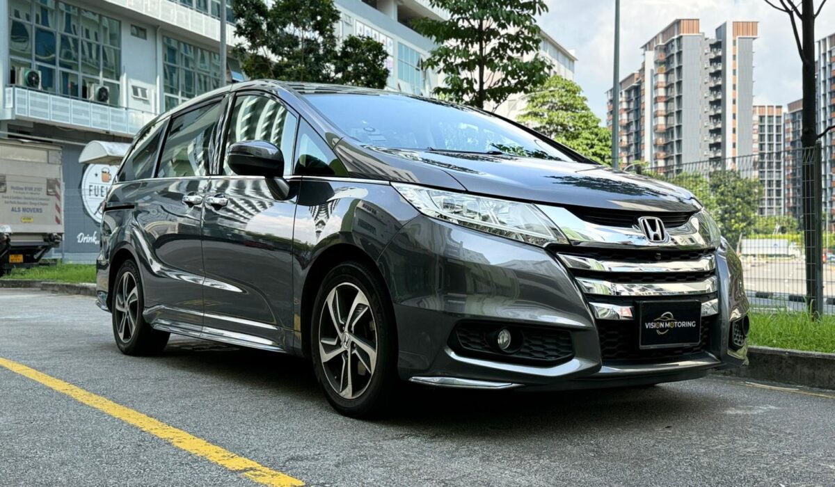 Honda Odyssey 2.4A EXV-S Sunroof