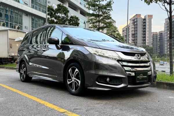 Honda Odyssey 2.4A EXV-S Navi Res Sunroof