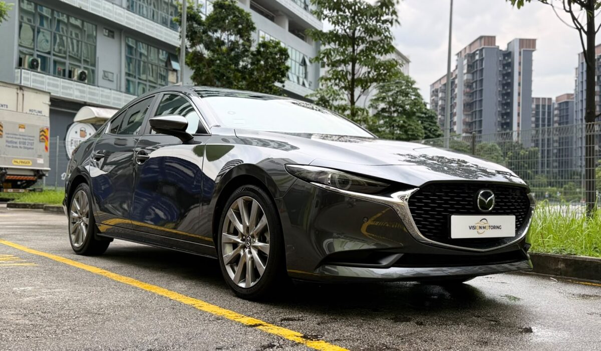 Mazda 3 Mild Hybrid 1.5A Elegance Sunroof