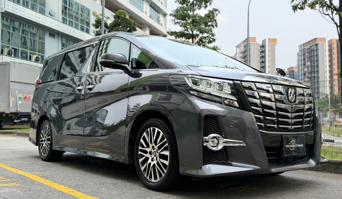 Toyota Alphard 2.5A S C-Package Moonroof (New 10-yr COE)
