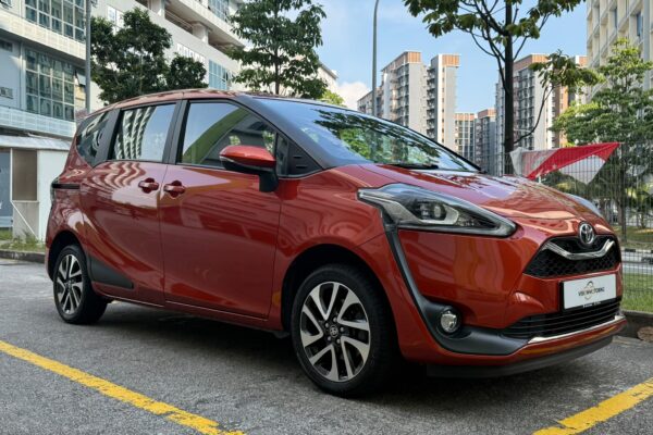 Toyota Sienta 1.5A Elegance