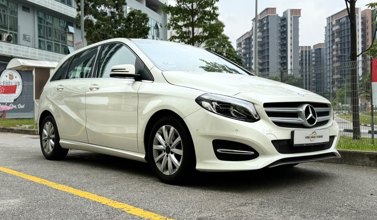 Mercedes-Benz B-Class B180 Style (New 5-yr COE)