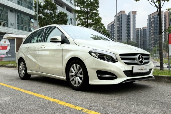 Mercedes-Benz B-Class B180 Style (New 5-yr COE)