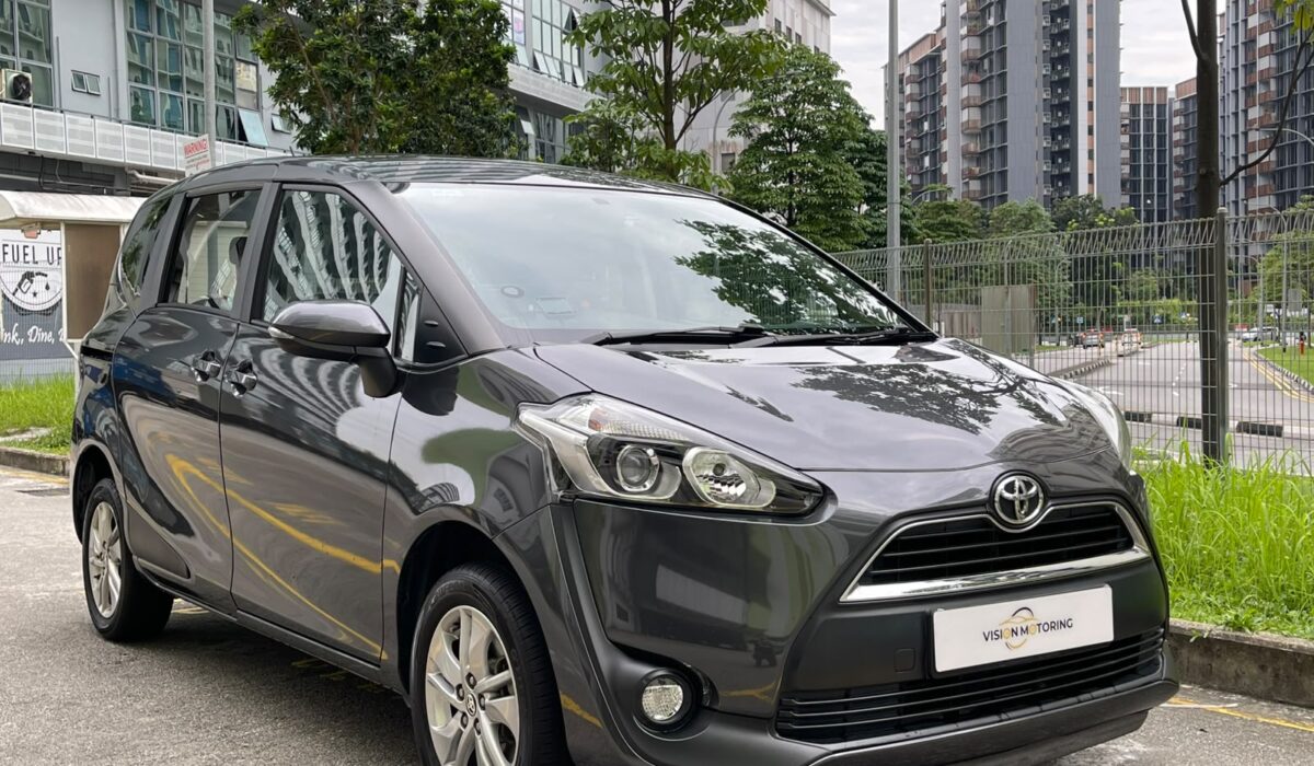 Toyota Sienta 1.5A Standard