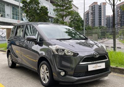 Toyota Sienta 1.5A Standard